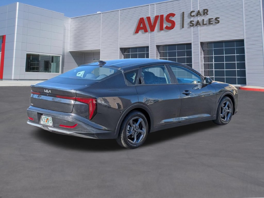 Used 2025 Kia K4 FWD image 6