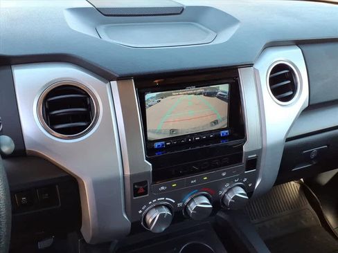 Used 2014 Toyota Tundra SR5 w/ SR5 Upgrade Package image 22