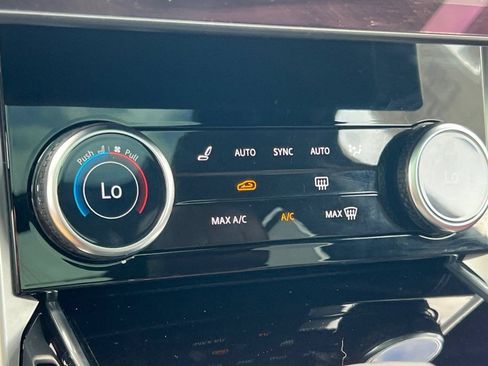 Certified 2023 Land Rover Range Rover Autobiography AWD/4WD image 14