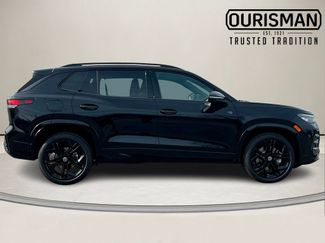 New 2026 Volkswagen Tiguan SE R-Line AWD/4WD video 2