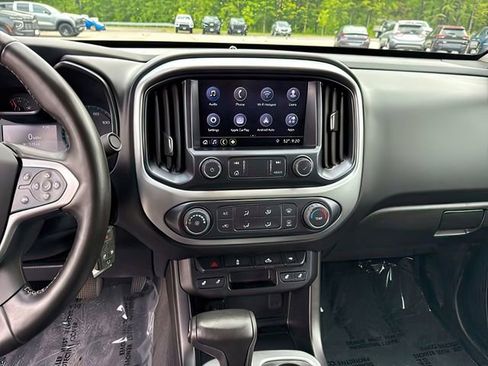 Used 2020 Chevrolet Colorado LT w/ LT Convenience Package AWD/4WD image 26