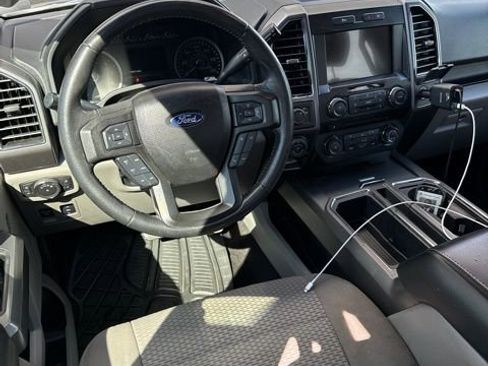 Used 2017 Ford F150 XLT w/ Equipment Group 302A Luxury image 7