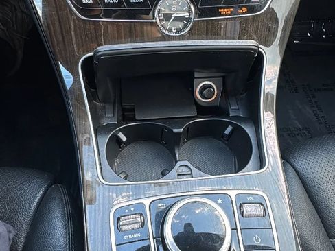 Used 2018 Mercedes-Benz C 300 4MATIC Sedan image 25