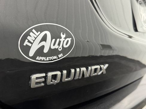 Used 2019 Chevrolet Equinox LT w/ Driver Convenience Package FWD image 5