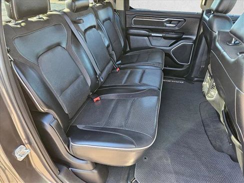 Used 2019 RAM 1500 Laramie image 17