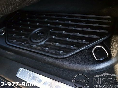Used 2020 RAM 1500 Limited image 17