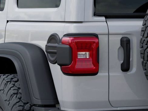 New 2026 Jeep Wrangler Unlimited Rubicon AWD/4WD image 9