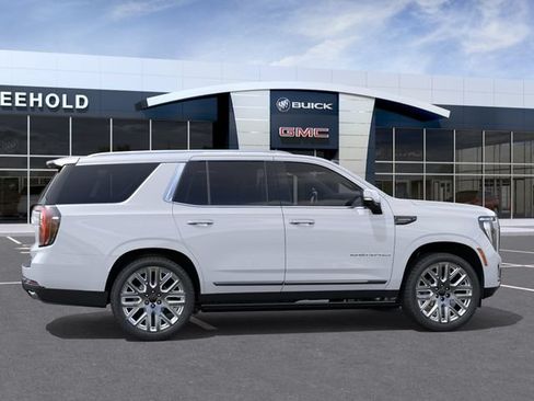 New 2026 GMC Yukon Denali Ultimate w/ LPO, Illumination Package AWD/4WD image 5