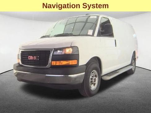 Used 2025 GMC Savana 2500 w/ Driver Convenience Package RWD image 4