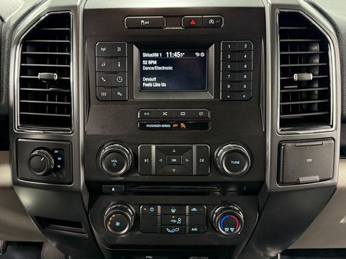 Used 2018 Ford F150 XLT image 21