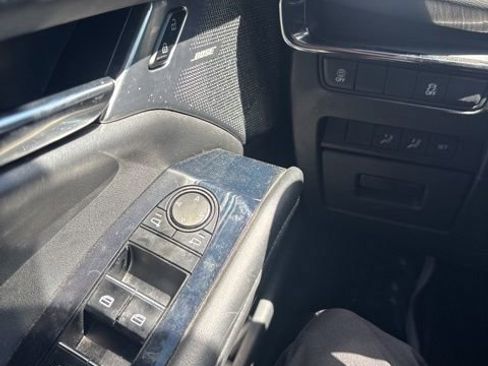 Used 2022 MAZDA MAZDA3 s AWD/4WD image 15