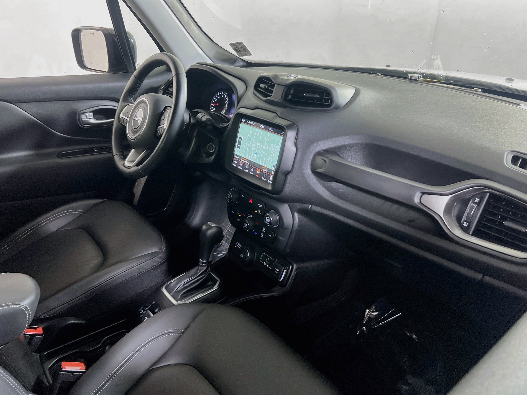 Used 2023 Jeep Renegade Limited AWD/4WD image 28