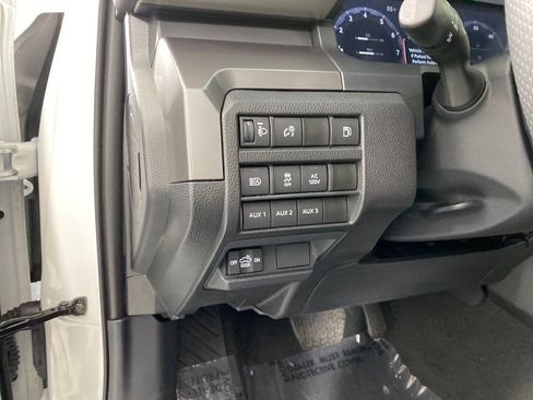 Used 2024 Toyota Tacoma TRD Off-Road w/ TRD Off Road Upgrade Package image 12