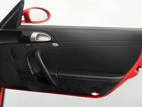 Used 2006 Porsche 911 Carrera S RWD image 39