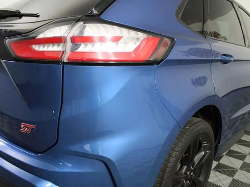 Used 2019 Ford Edge ST w/ Equipment Group 401A AWD/4WD image 36