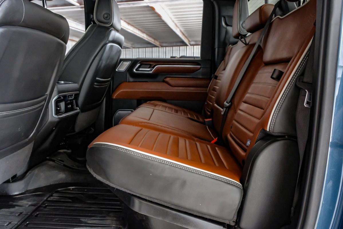 Used 2024 GMC Sierra 2500 Denali Ultimate AWD/4WD image 36