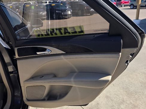 Used 2017 Lincoln MKZ Select w/ Select Plus Package image 14