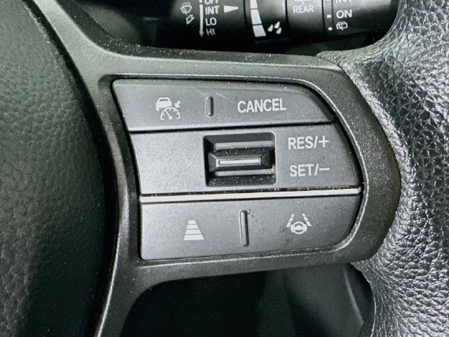 Used 2024 Honda CR-V EX image 11