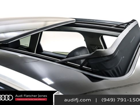 Used 2023 Audi Q5 2.0T Premium w/ Convenience Package image 23