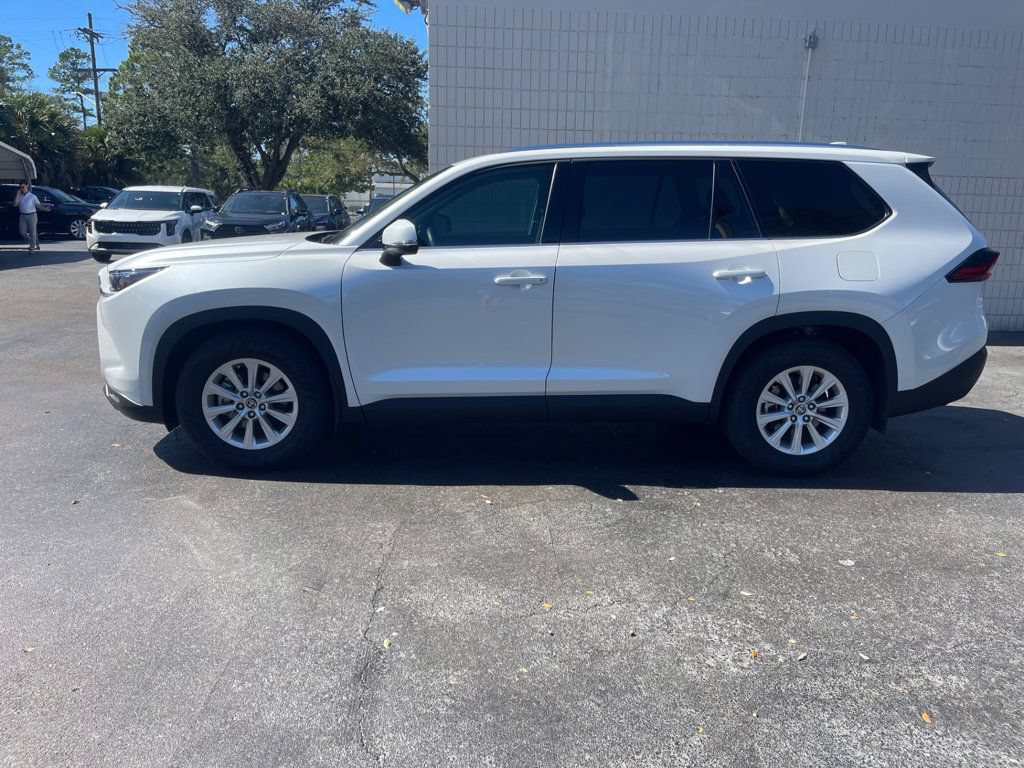 Used 2026 Toyota Grand Highlander AWD Hybrid image 2