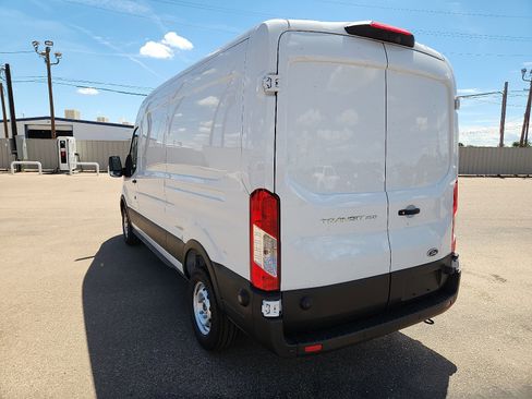 New 2025 Ford Transit 250 148 Medium Roof image 3
