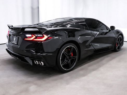 Used 2023 Chevrolet Corvette Stingray Coupe w/ Z51 Performance Package image 6