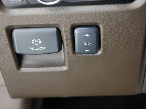 Used 2025 Ford F150 King Ranch AWD/4WD image 42