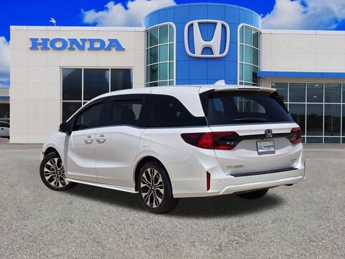 Used 2025 Honda Odyssey Elite image 5