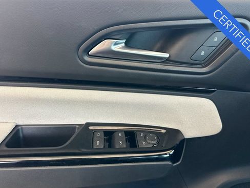 Certified 2025 Honda Prologue EX image 11