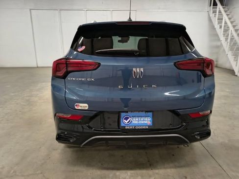 Used 2025 Buick Encore GX Sport Touring w/ Advanced Technology Package FWD image 6