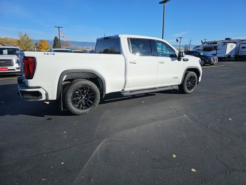 Used 2023 GMC Sierra 1500 Elevation image 57