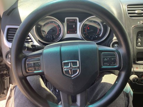 Used 2013 Dodge Journey SXT w/ Flexible Seating Group AWD/4WD image 11