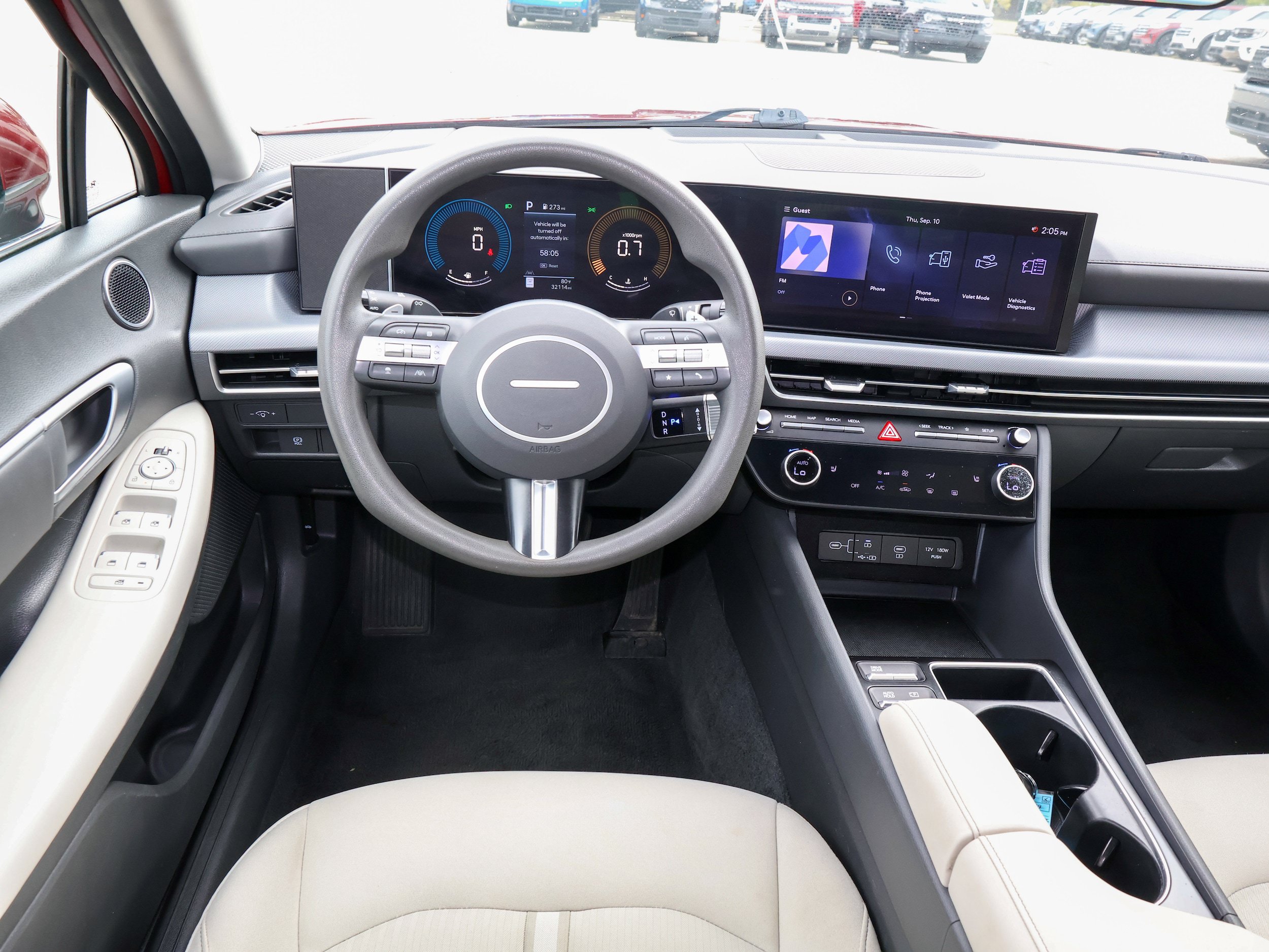 Used 2025 Hyundai Sonata SEL FWD image 13