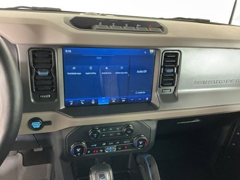 Used 2024 Ford Bronco Wildtrak image 20