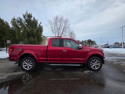 Used 2016 Ford F150 Lariat image 11