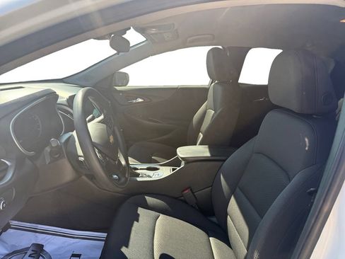 Used 2023 Chevrolet Malibu LT w/ Driver Confidence Package FWD image 10