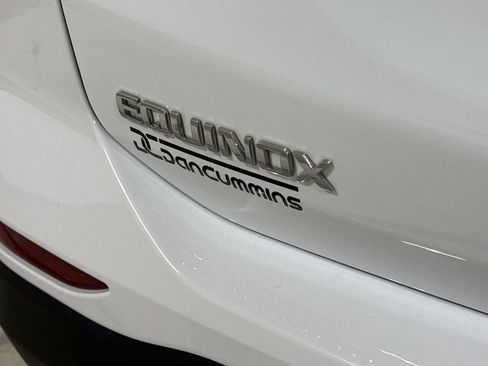 Used 2023 Chevrolet Equinox LT FWD image 25