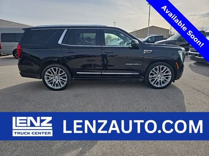 Used 2025 GMC Yukon Denali w/ Denali Reserve Package