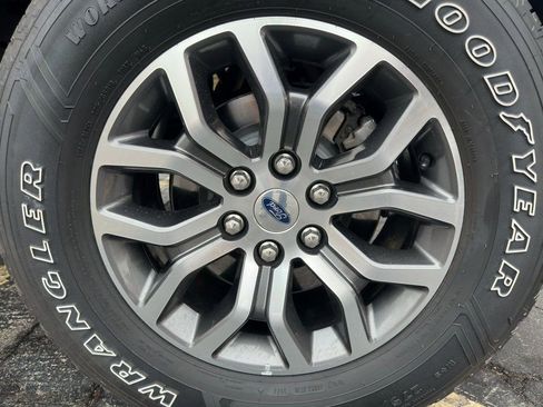 Certified 2021 Ford F150 Lariat image 35