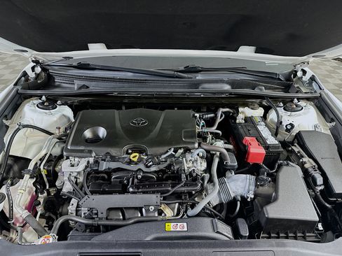 Used 2021 Toyota Camry SE w/ Carpet Mat Package (TMS) image 31