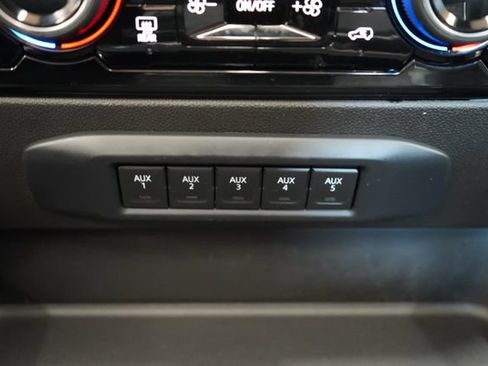 Used 2024 Chevrolet Silverado 3500 High Country w/ High Country Premium Package AWD/4WD image 39