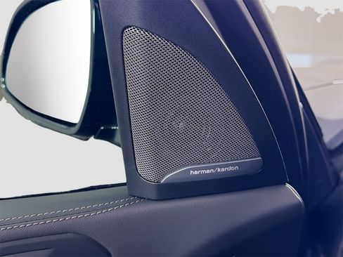 New 2026 BMW X5 xDrive40i w/ M Sport Package image 22