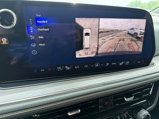 New 2026 Chevrolet Tahoe Premier AWD/4WD image 17