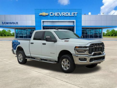 Used 2026 RAM 2500 Big Horn AWD/4WD image 1