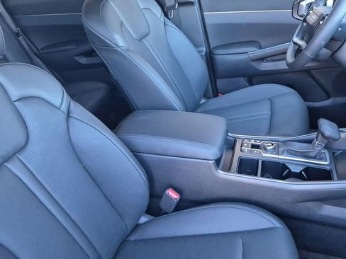 New 2026 Kia Sorento EX image 16