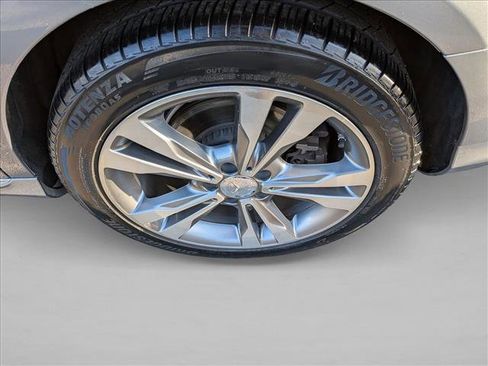 Used 2016 Mercedes-Benz C 300 4MATIC Sedan image 21