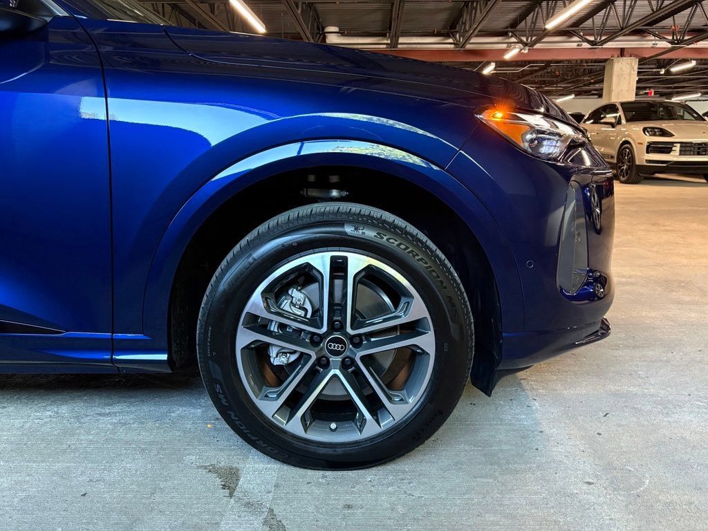 New 2026 Audi Q5 Premium AWD/4WD image 11