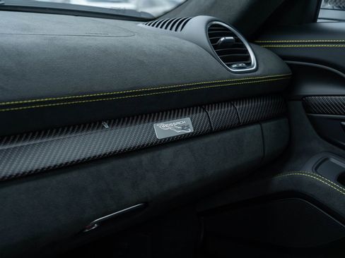 Certified 2025 Porsche 718 Cayman GT4 RS w/ Weissach Package image 33