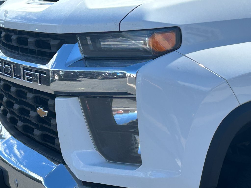 Used 2022 Chevrolet Silverado 3500 LT w/ All Star Edition AWD/4WD image 11