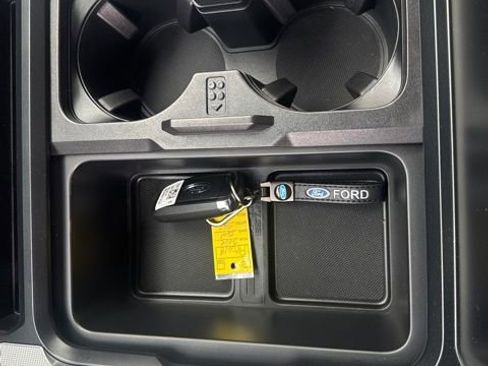 Used 2025 Ford F250 Platinum image 45